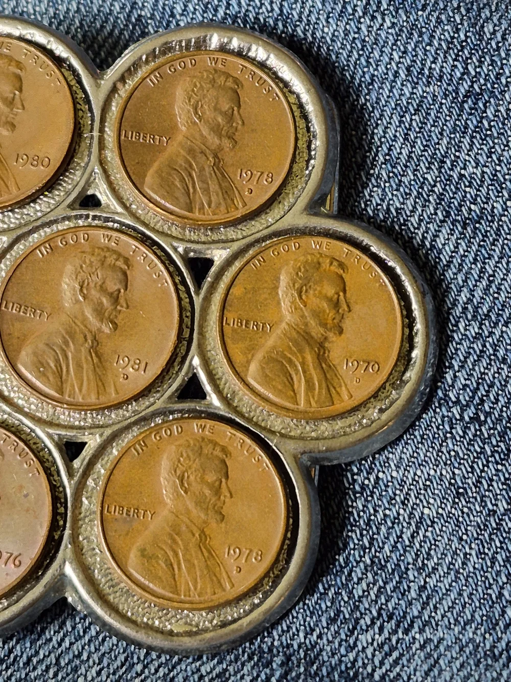 Vintage Penny Coin Belt Buckle - Brown/Gold Men's Accessory